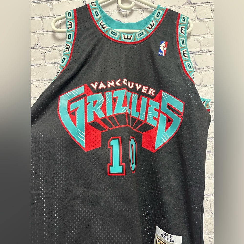Mitchell & Ness Mike Bibby NBA Jersey Size Large - Picture 5 of 13